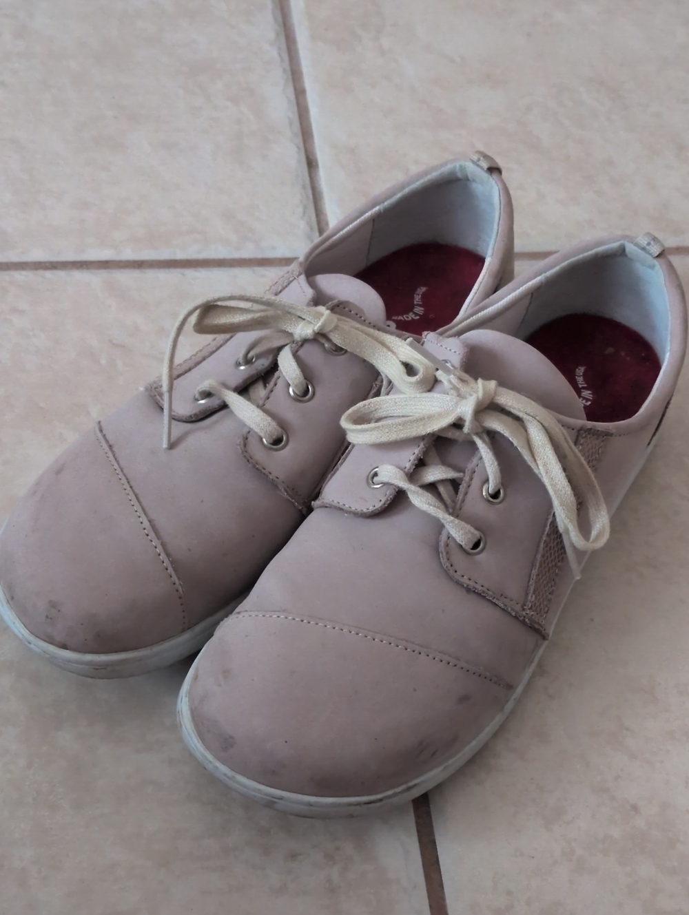 SAS Marnie Taupe Sneaker Size 10